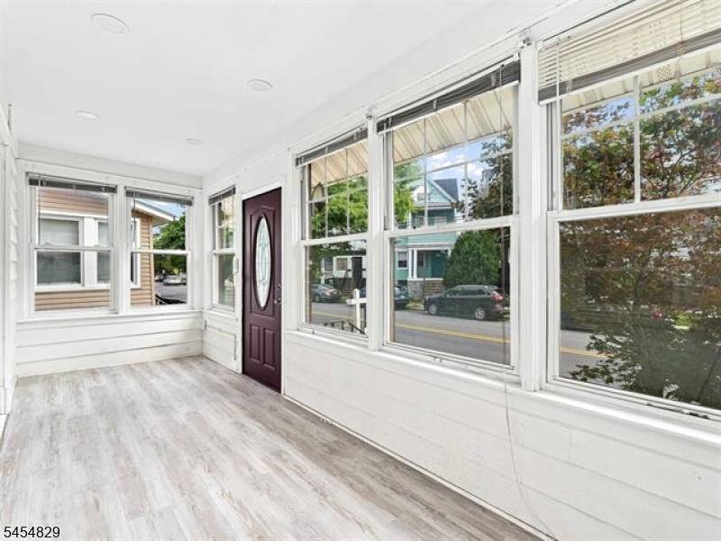 22 Prospect St, Bloomfield Twp., NJ 07003