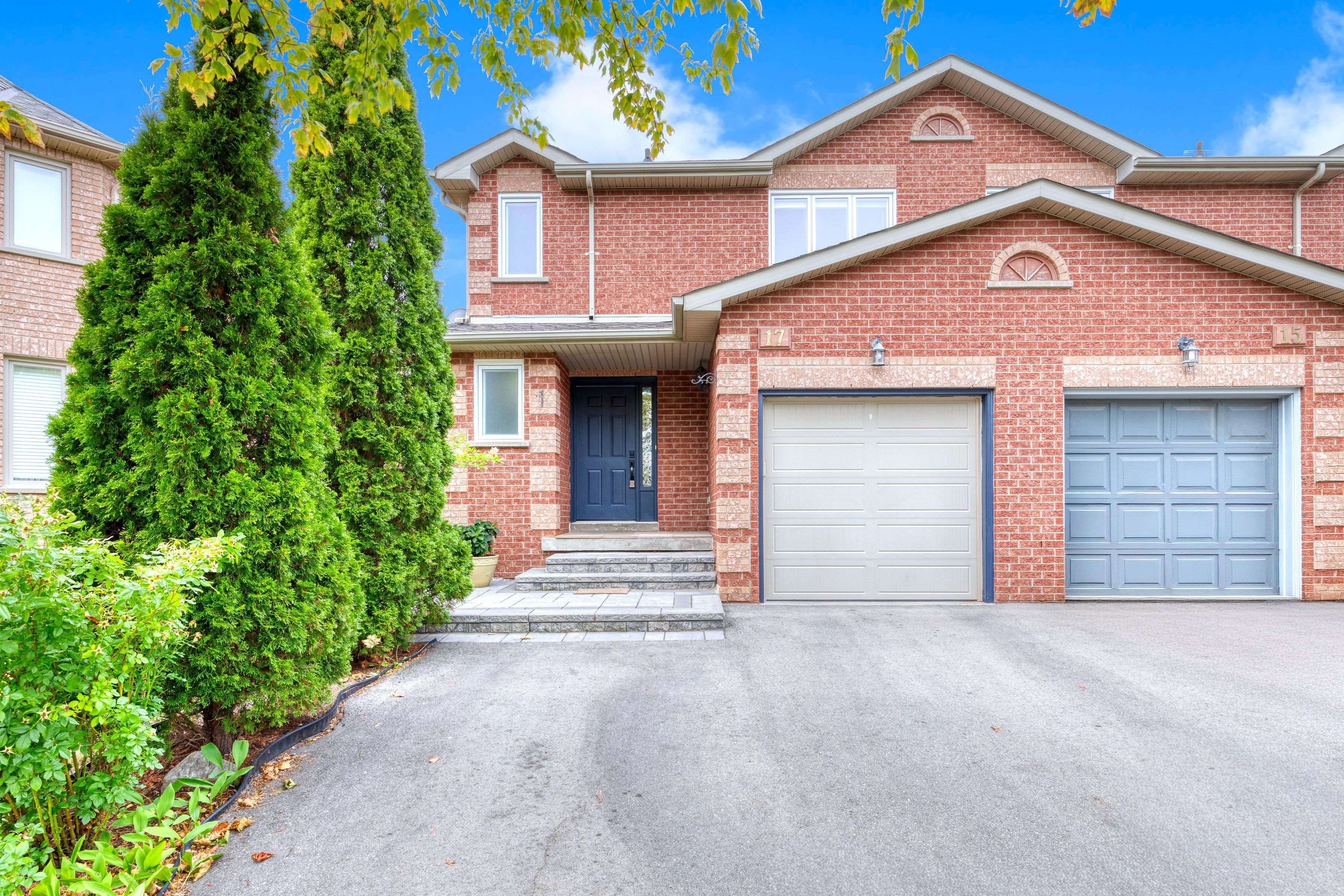 17 Inverhuron TRL, Oakville, ON L6H 5Z6