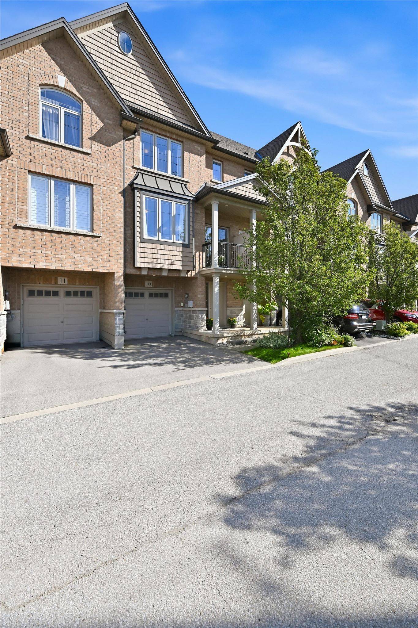 2985 Jackson DR #10, Burlington, ON L7M 0W2