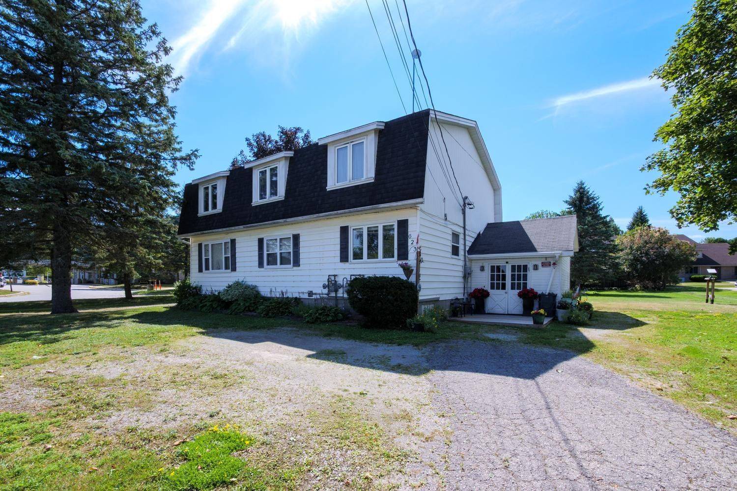 623 Frank ST, South Bruce Peninsula, ON N0H 2T0