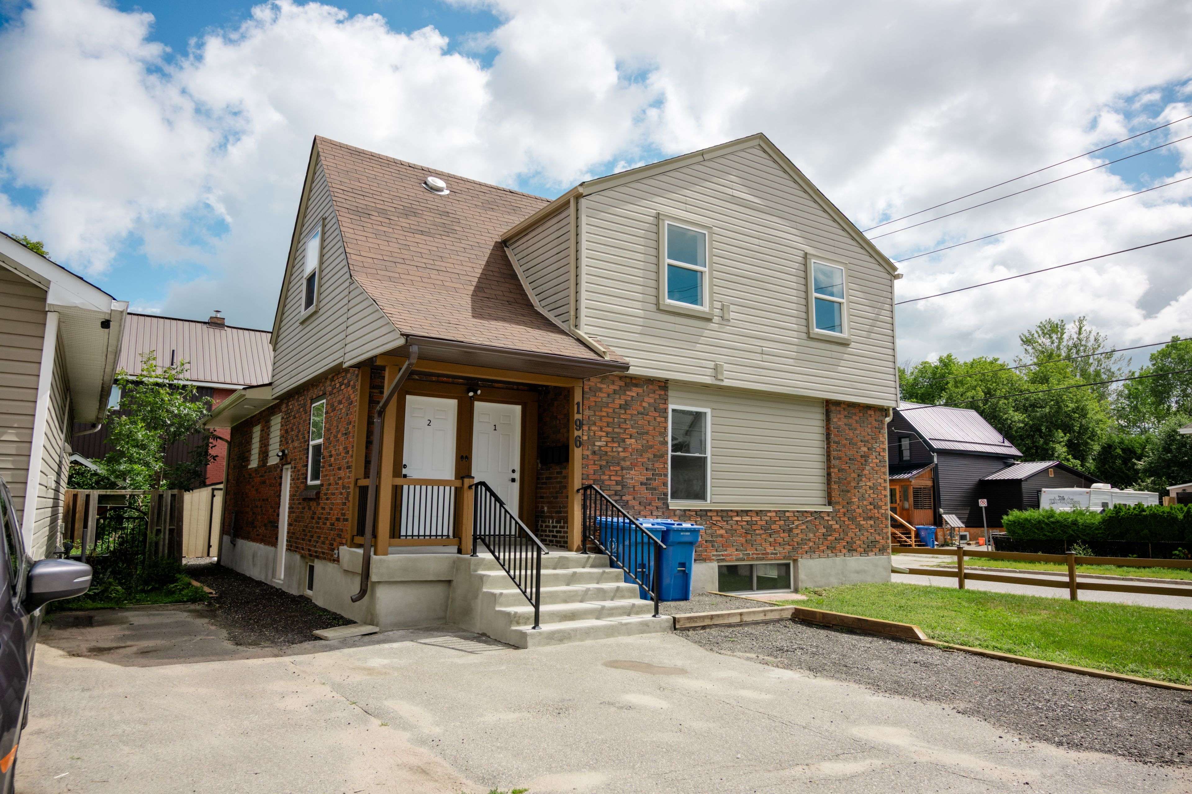 196 Second AVE E, North Bay, ON P1B 1L2