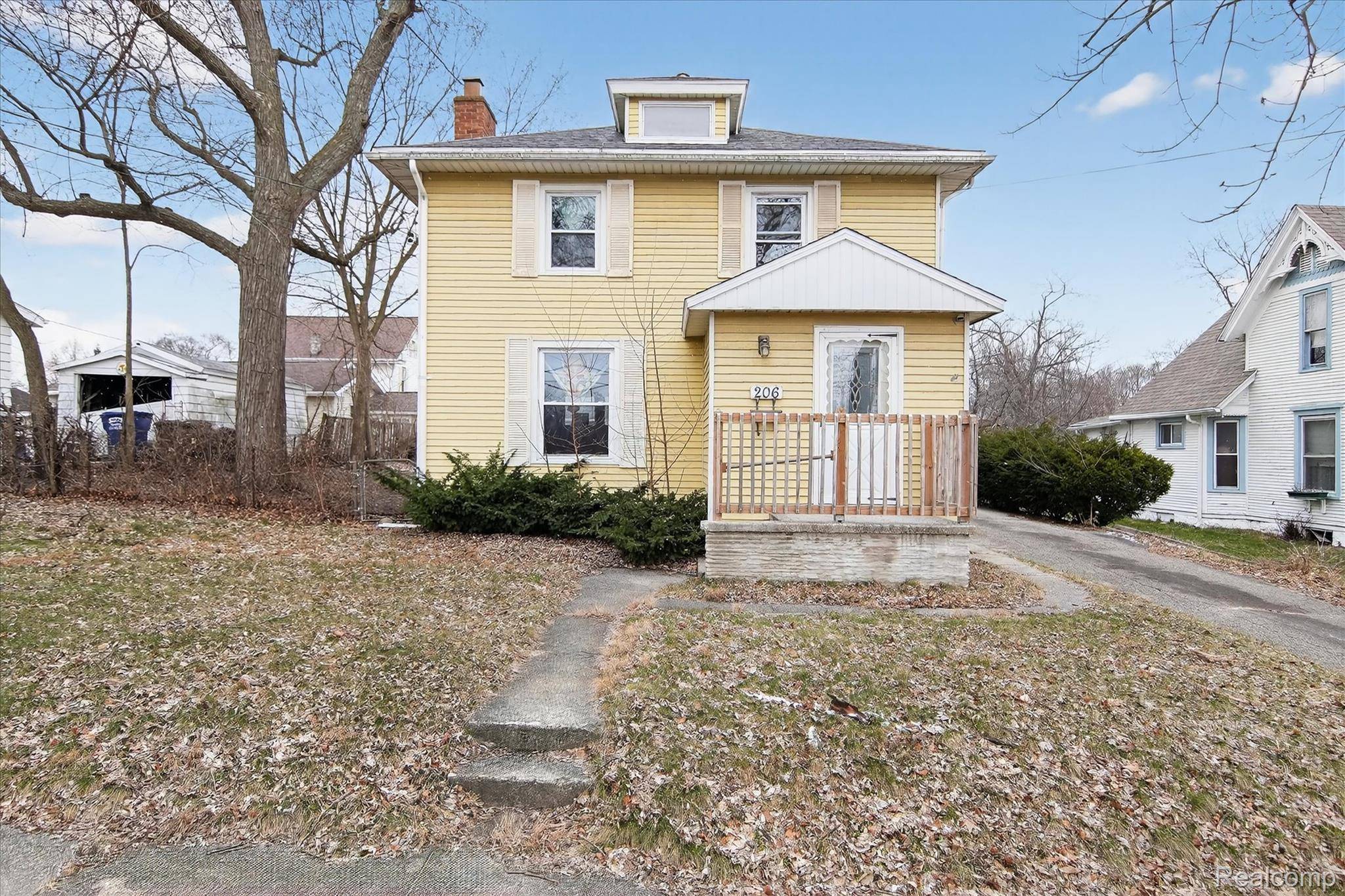 206 N Grinnell ST, Jackson, MI 49202