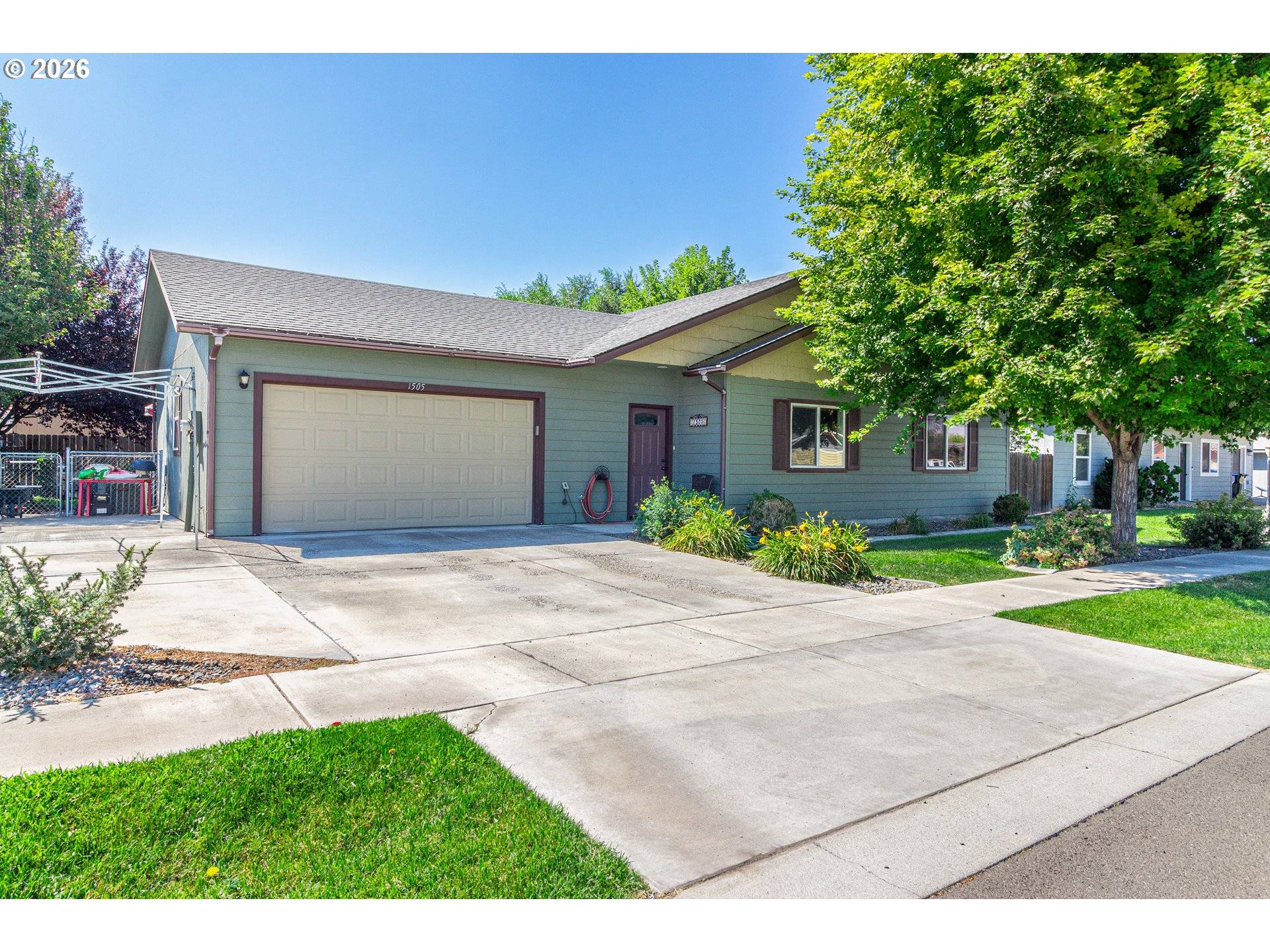 1505 W DAMSEL AVE, Hermiston, OR 97838