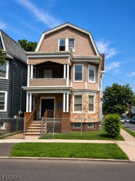 93 Hopkins Pl, Irvington Twp., NJ 07111