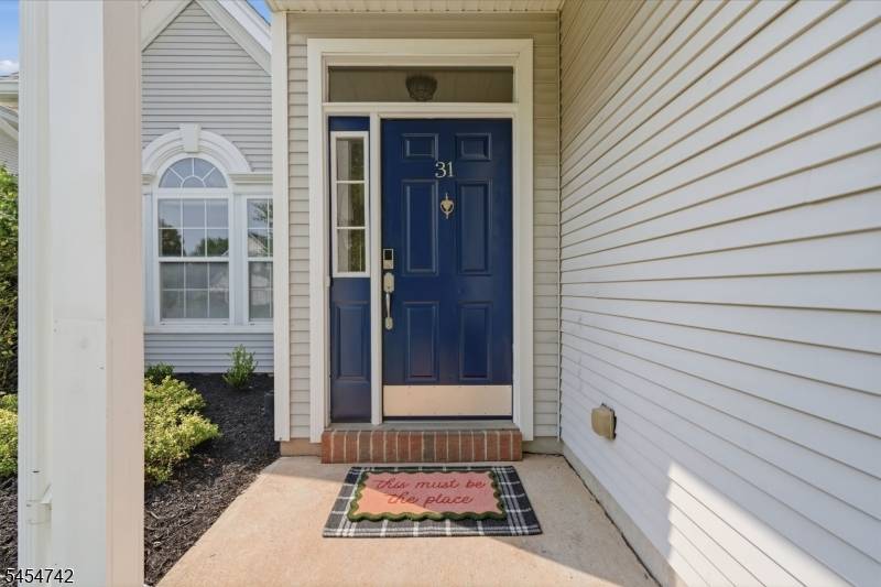 31 Bouwrey Pl, Readington Twp., NJ 08889