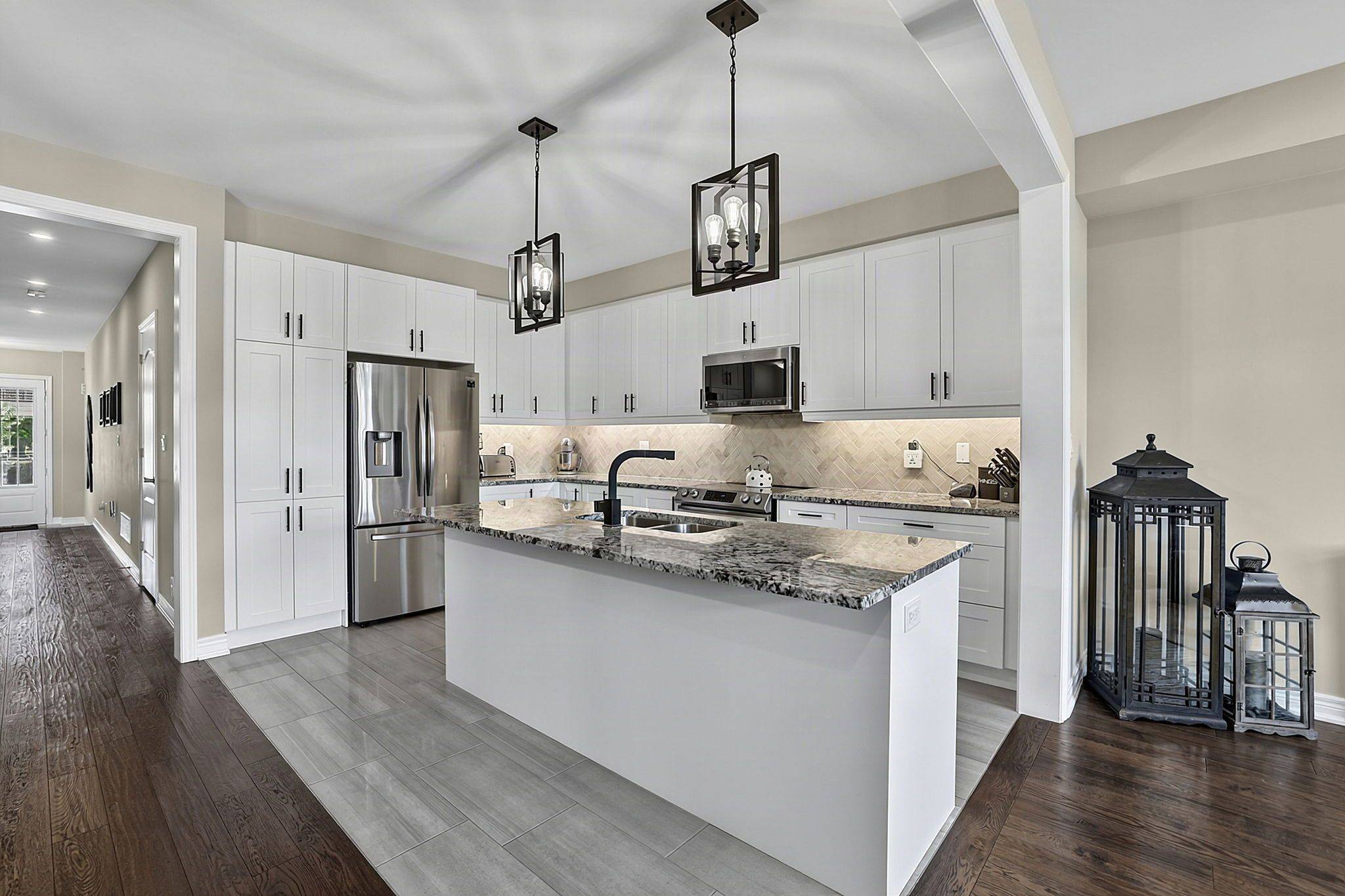 313 Silk Twist DR, East Gwillimbury, ON L9N 0V4