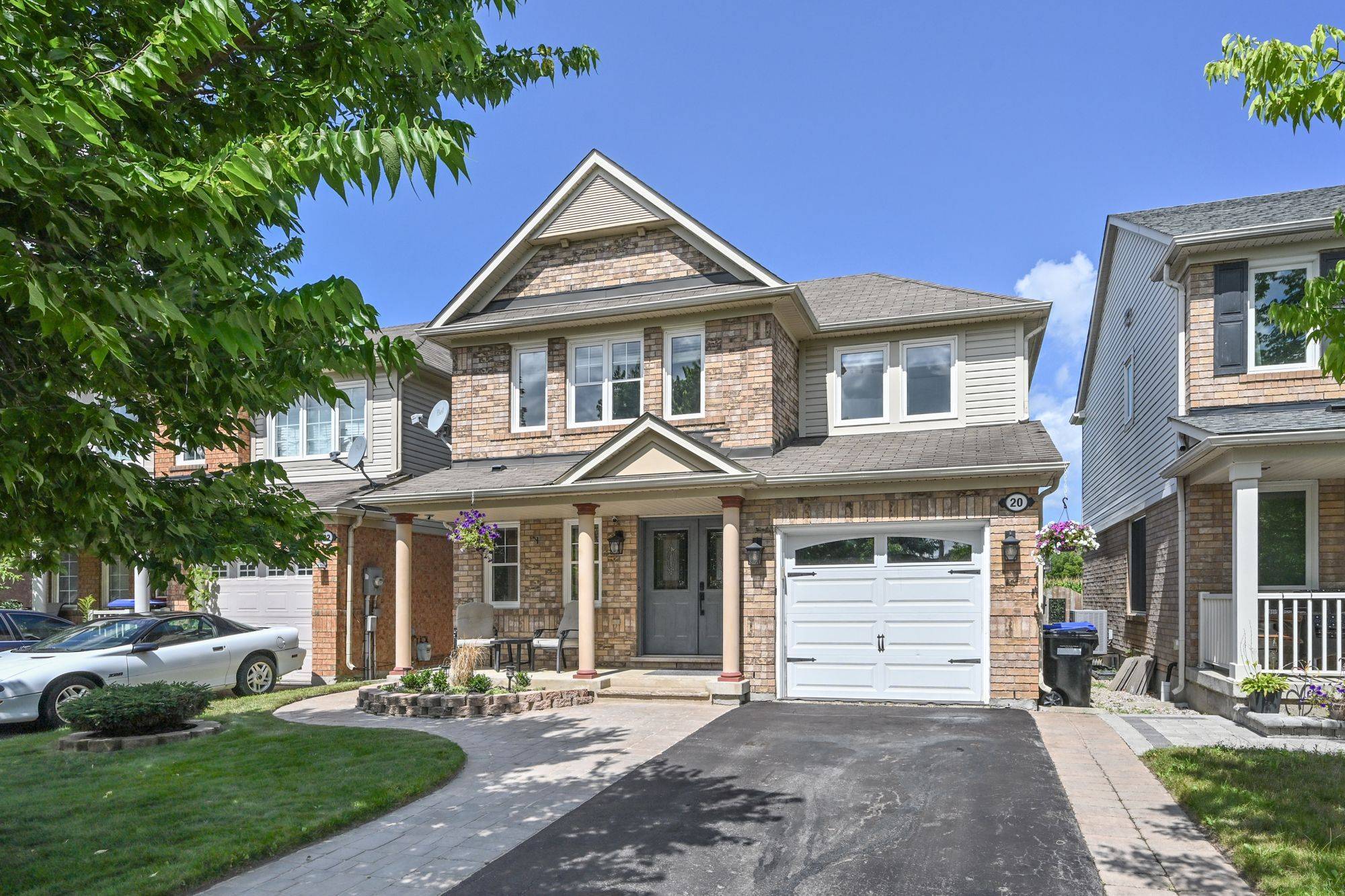 20 John W Taylor AVE, New Tecumseth, ON L9R 0B3
