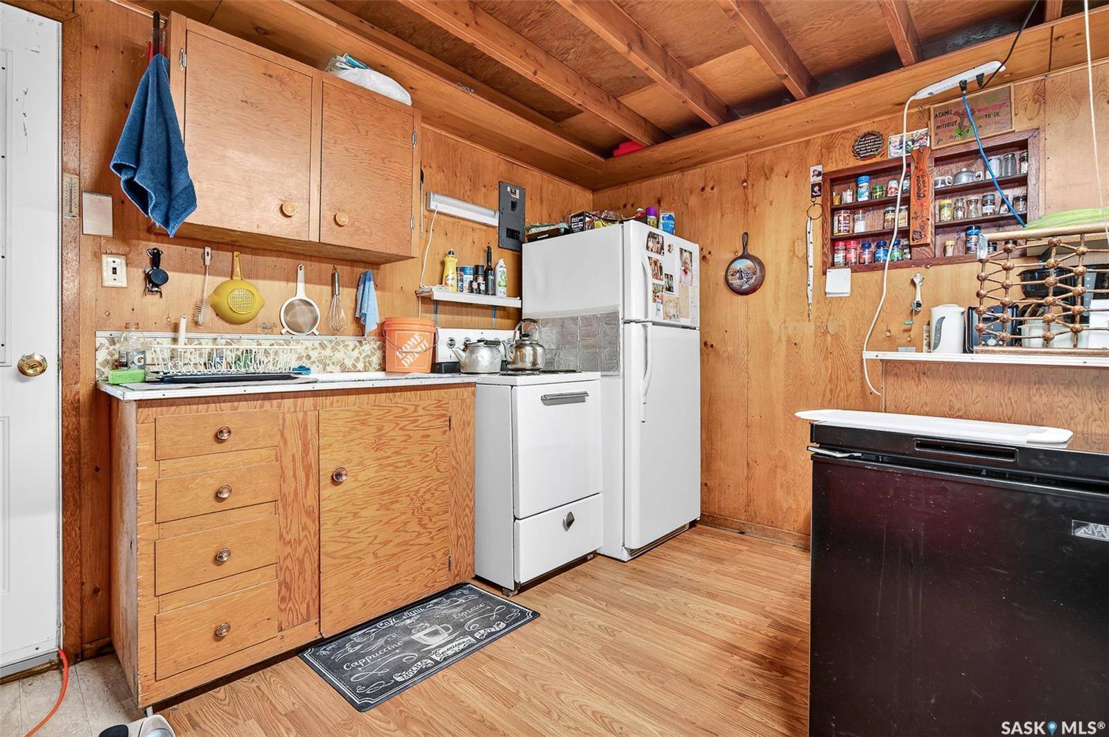 743 Tatanka DRIVE, South Lake, SK S0H 2X0