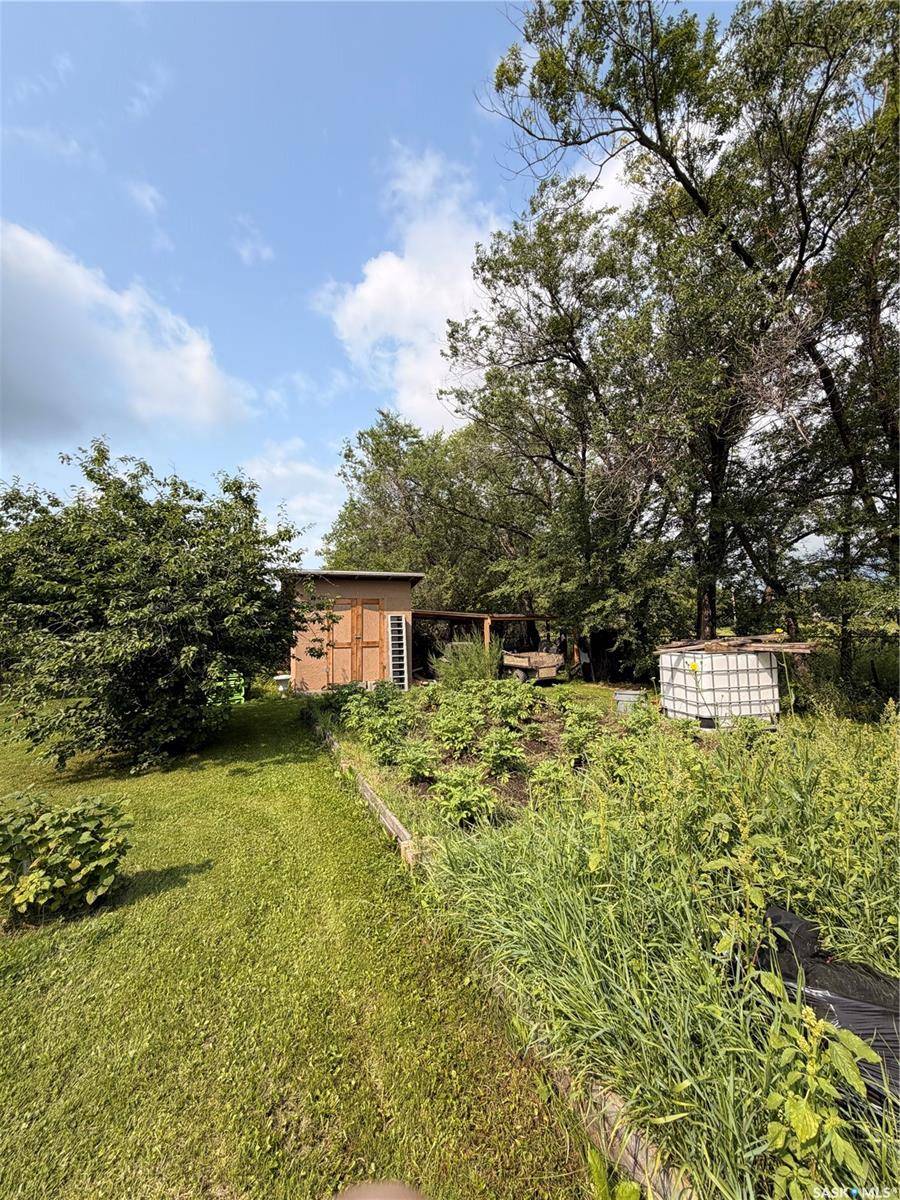 415 9th AVENUE E, Meadow Lake, SK S9X 1H1