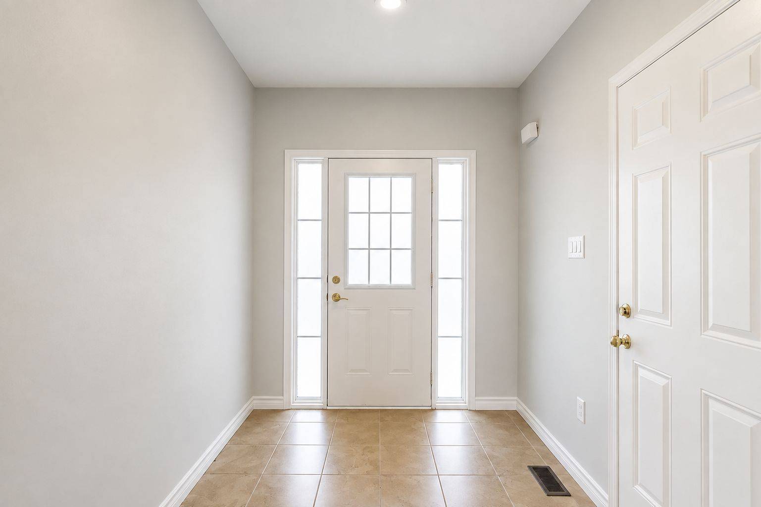 90 Delport Close, Brampton, ON L6P 1V2