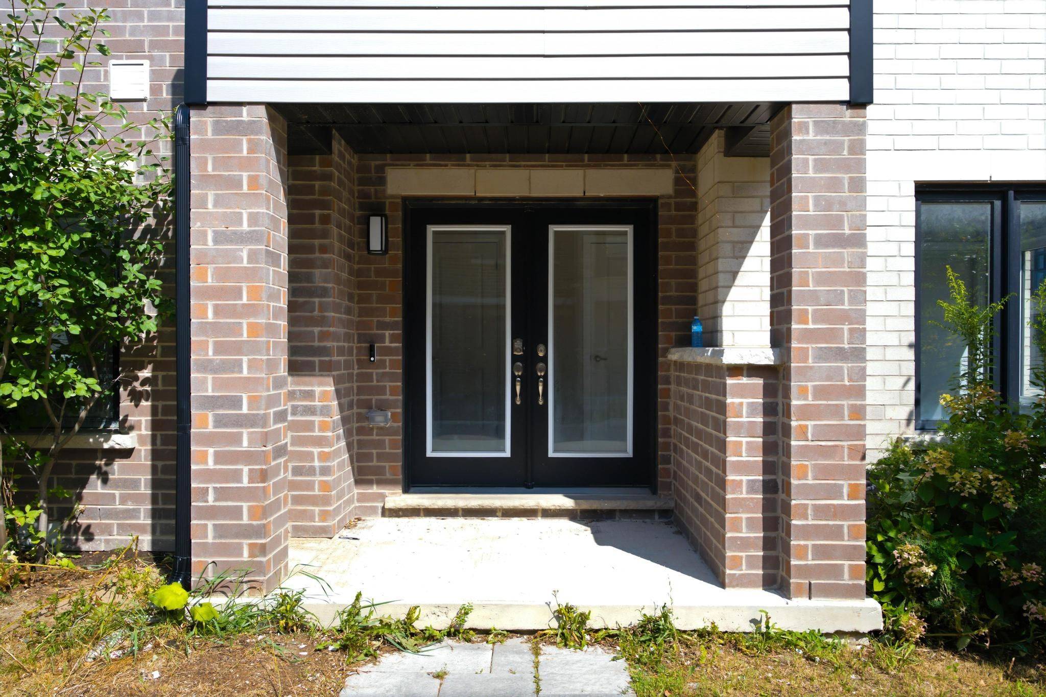 585 COLBORNE ST #601, Brantford, ON N3S 0K4