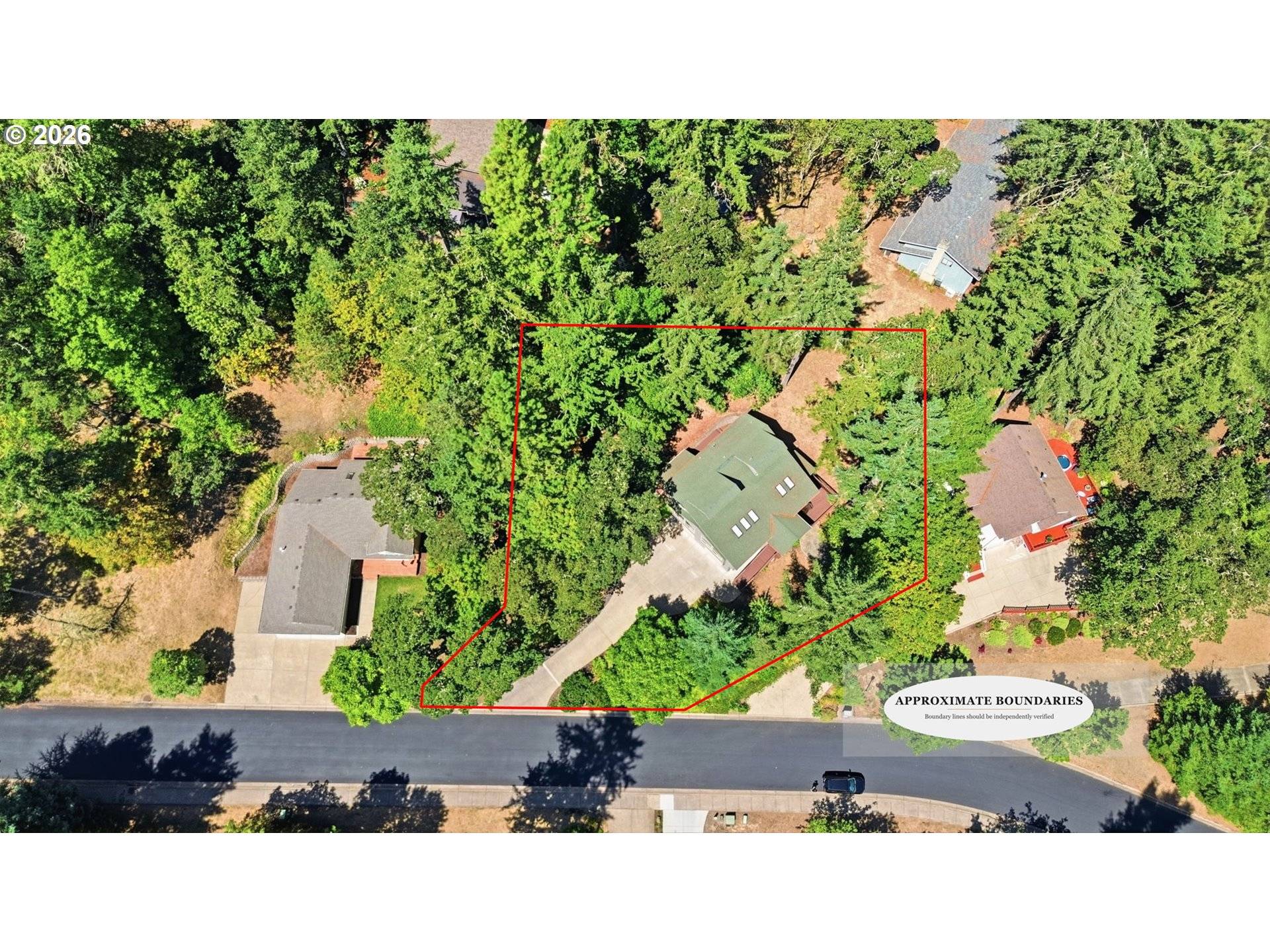 217 ROCKRIDGE LOOP, Eugene, OR 97405