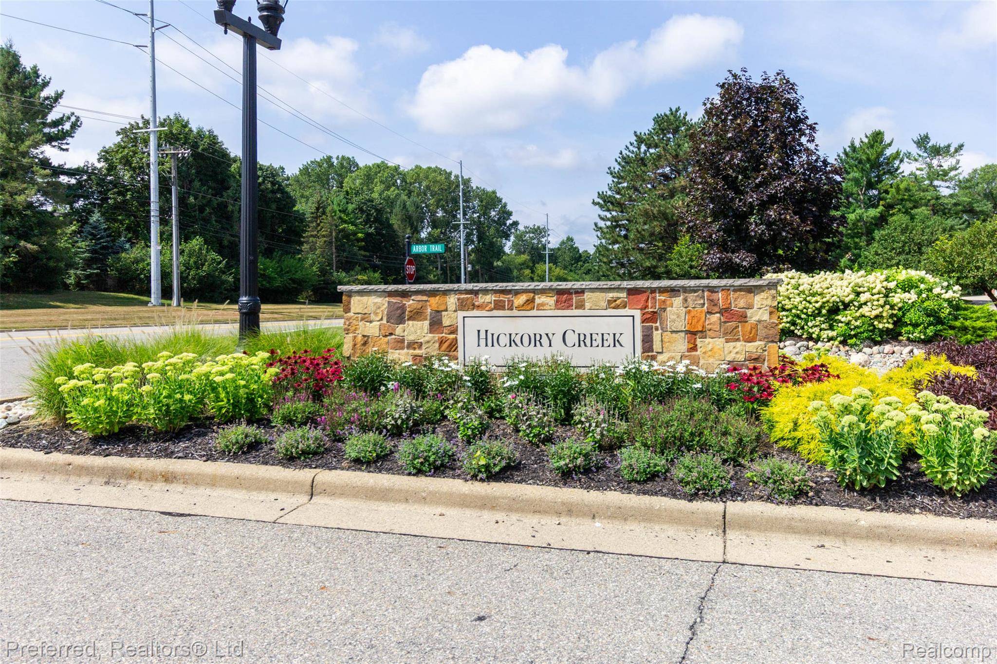 47652 Arbor TRL #77, Northville Township, MI 48168