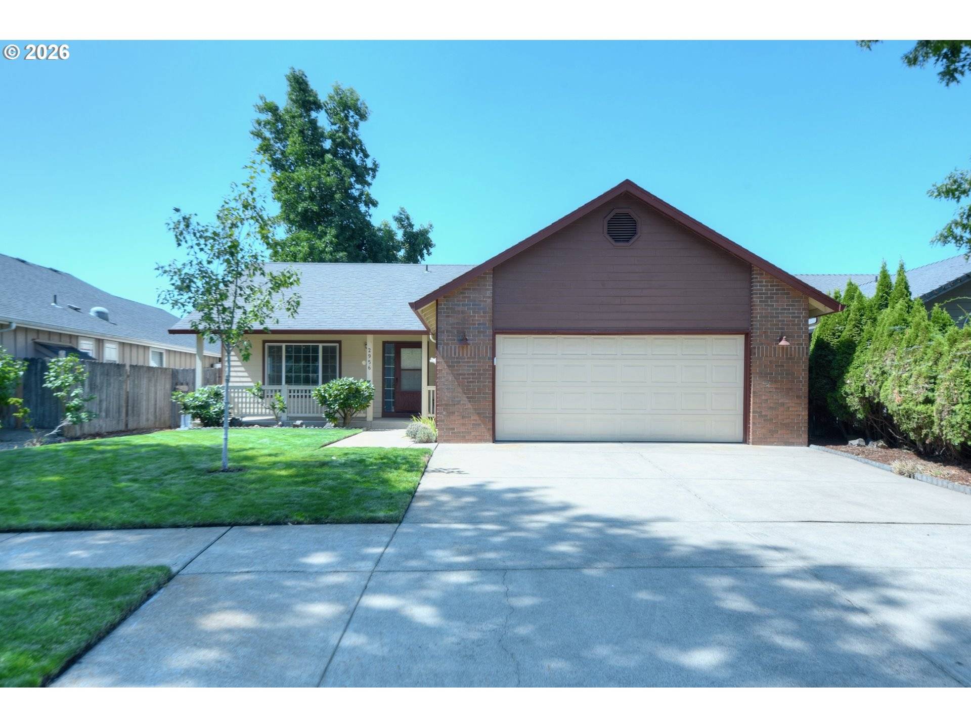 2956 DAHLIA LN, Eugene, OR 97404