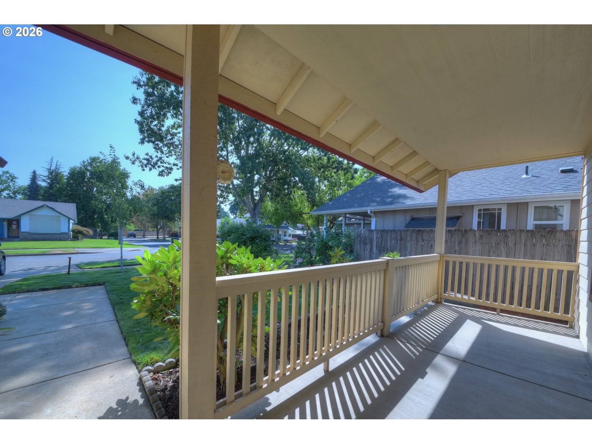 2956 DAHLIA LN, Eugene, OR 97404