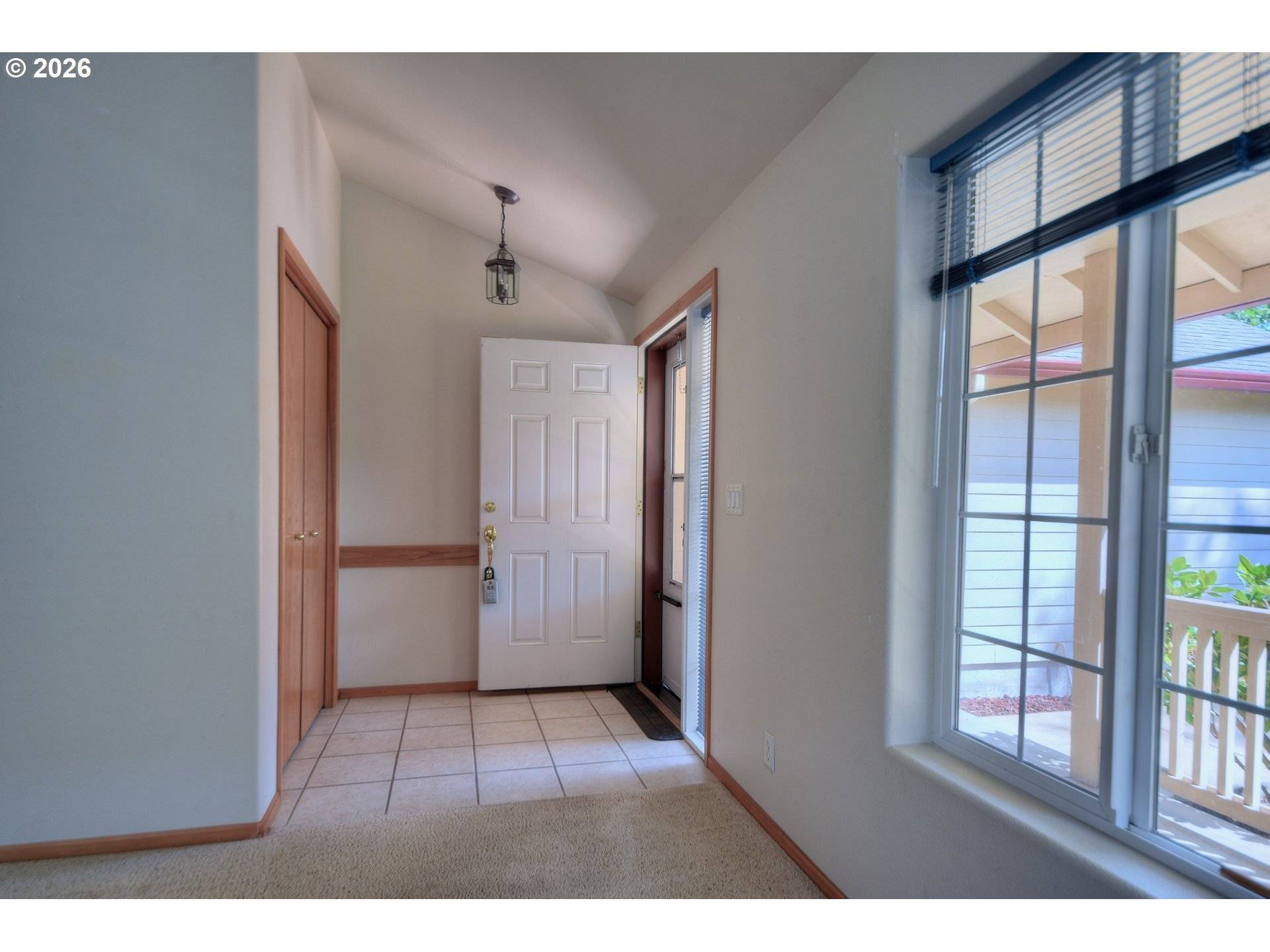 2956 DAHLIA LN, Eugene, OR 97404