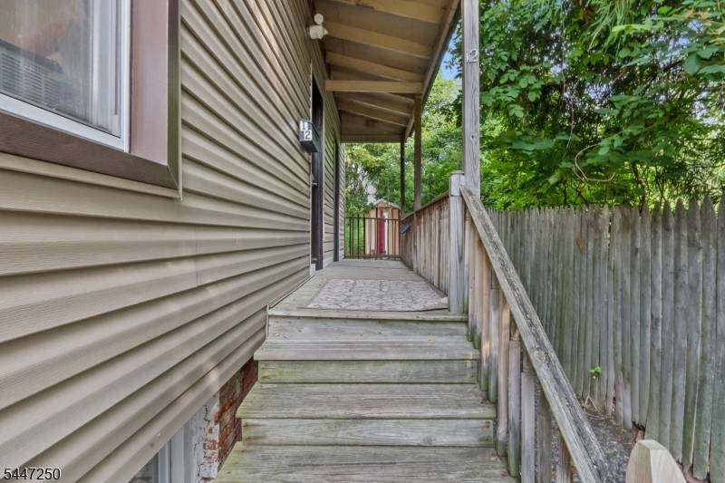12 Dey St, Montclair Twp., NJ 07042