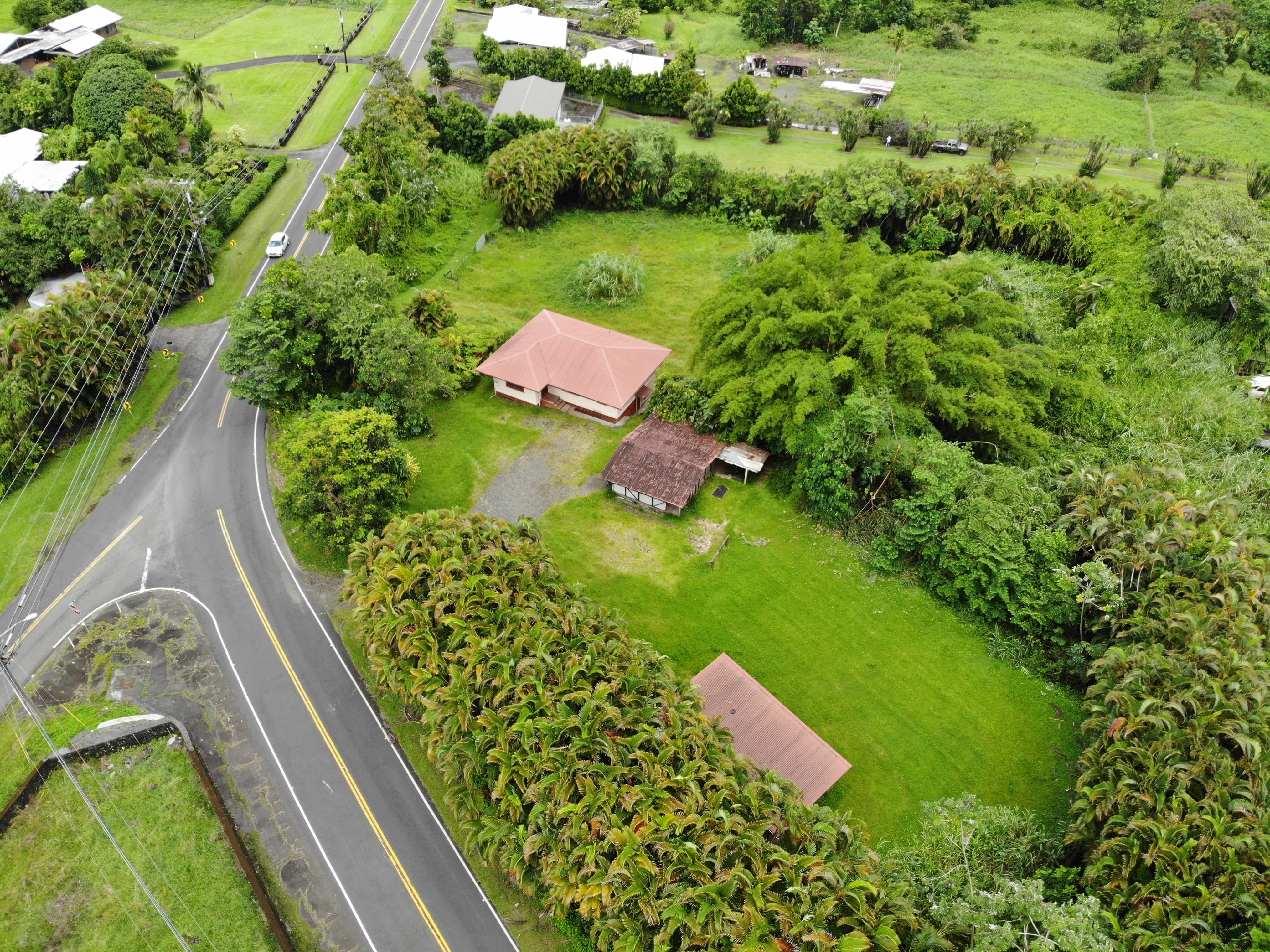 1395 AINAOLA DR, Hilo, HI 96720