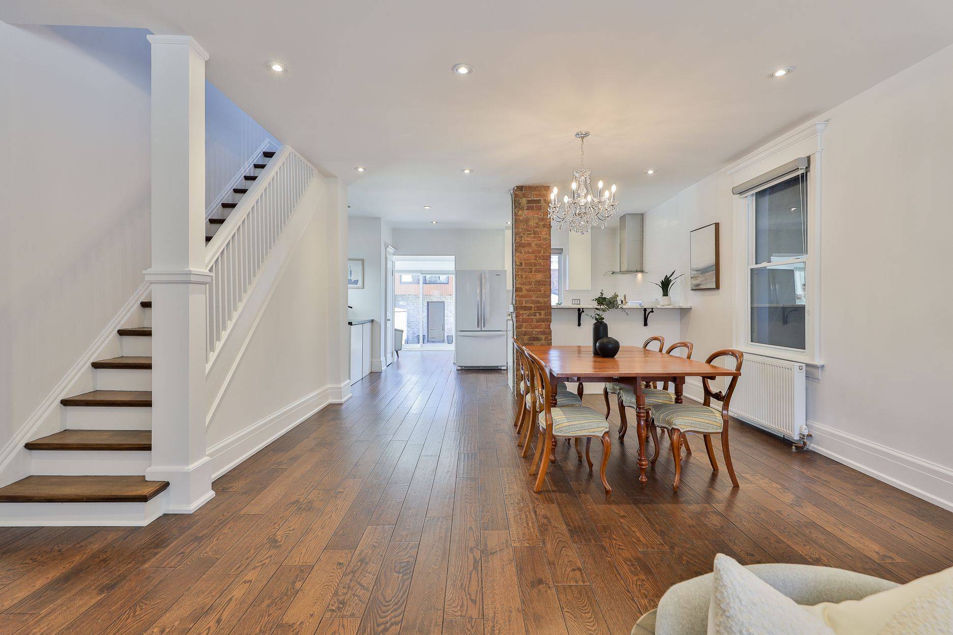 163 Wychwood AVE, Toronto C03, ON M6C 2T4