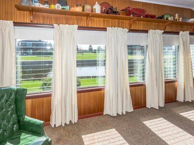 31 Villa DR, Georgina, ON L0E 1N0