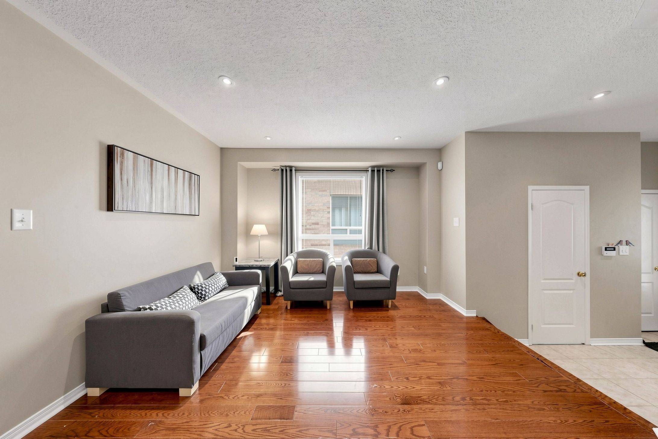 3328 Southwick ST, Mississauga, ON L5M 7K9