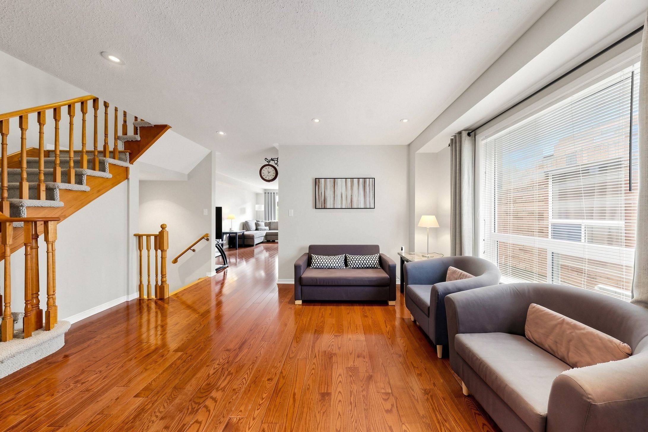 3328 Southwick ST, Mississauga, ON L5M 7K9