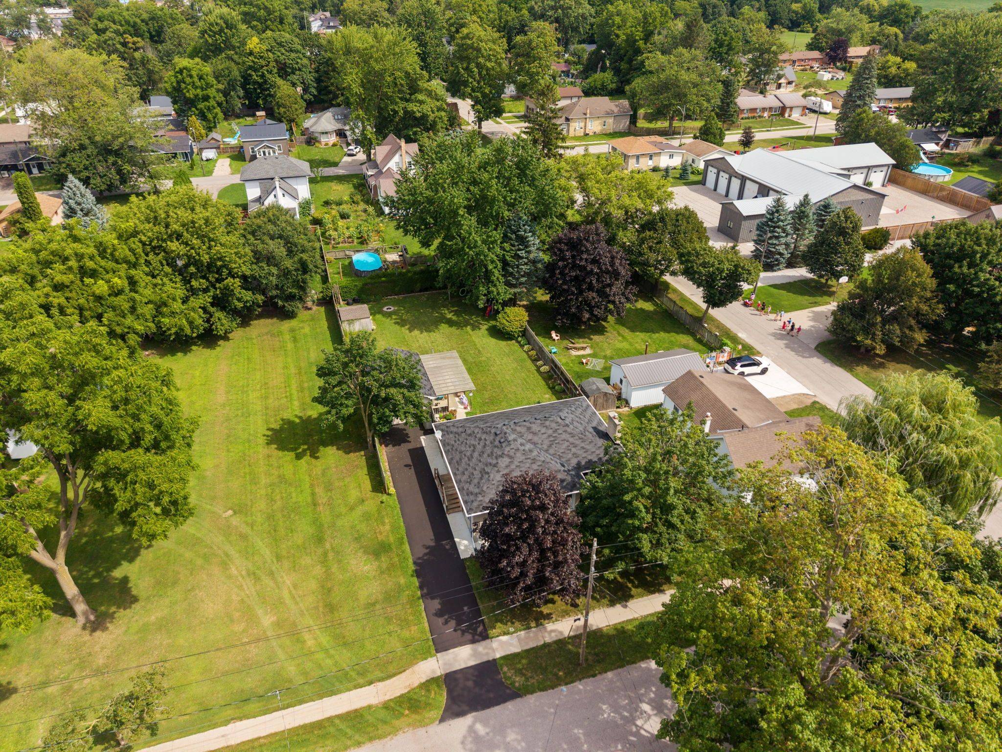 226 Tain ST, North Middlesex, ON N0M 2K0