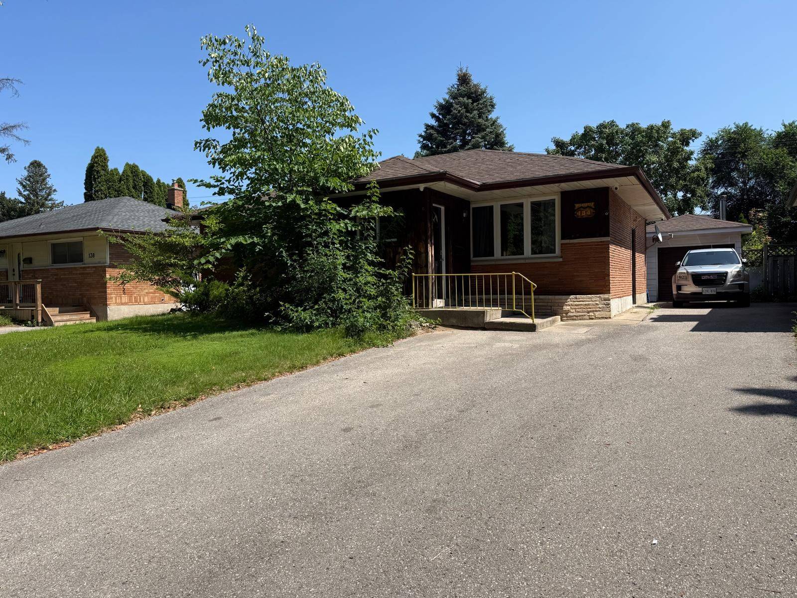 134 Mark ST, London East, ON N5V 2G9