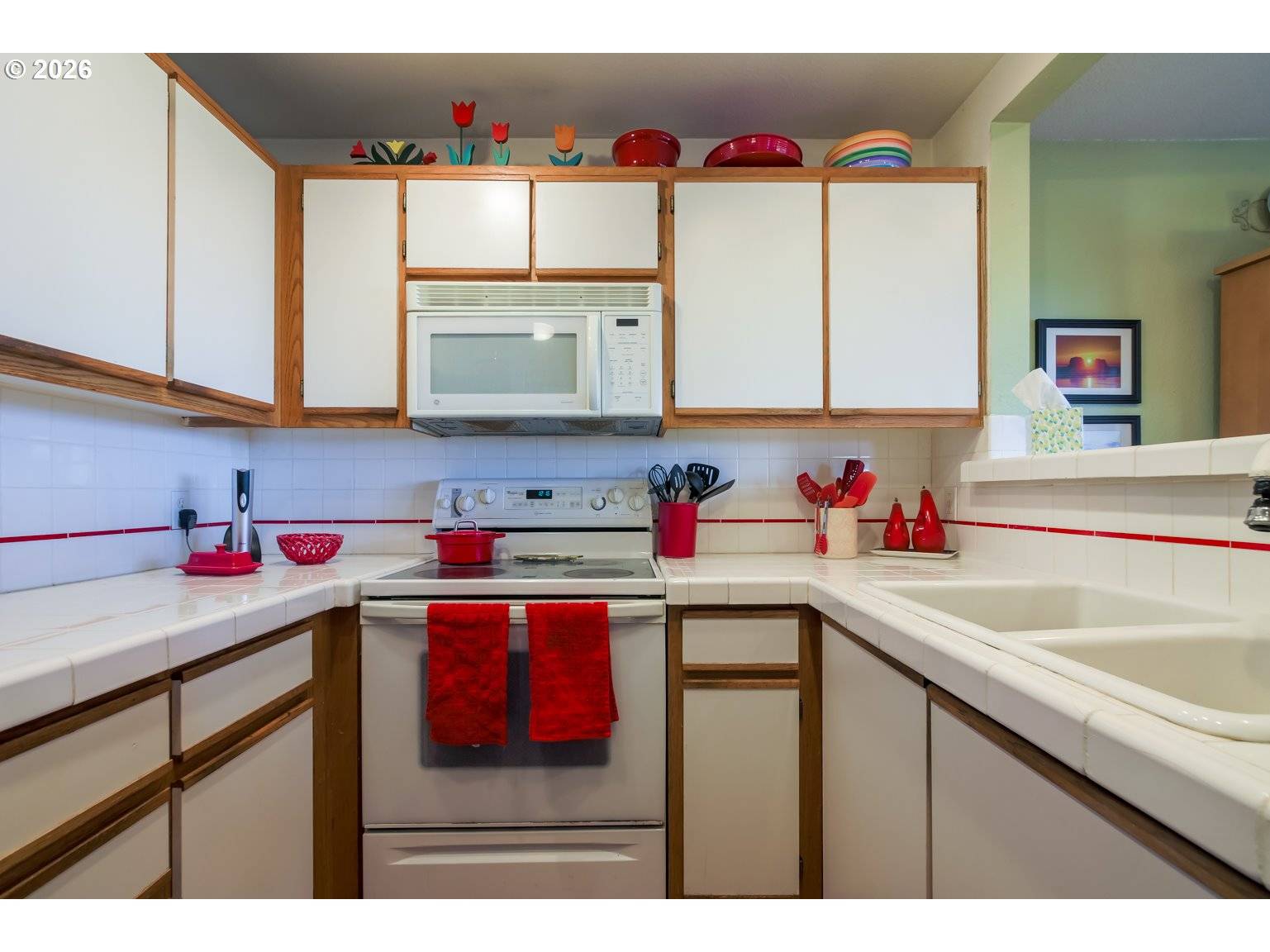 6331 WHITE TAIL DR #64, West Linn, OR 97068