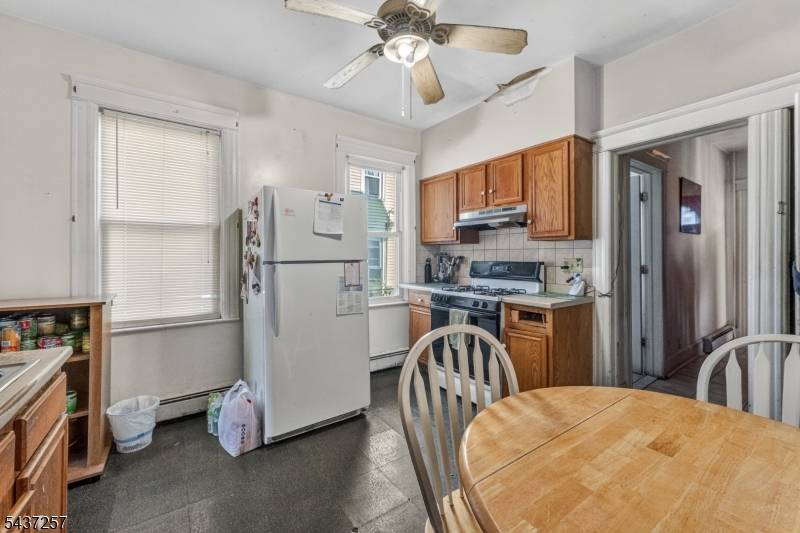 27 Belmont Ave, Dover Town, NJ 07801