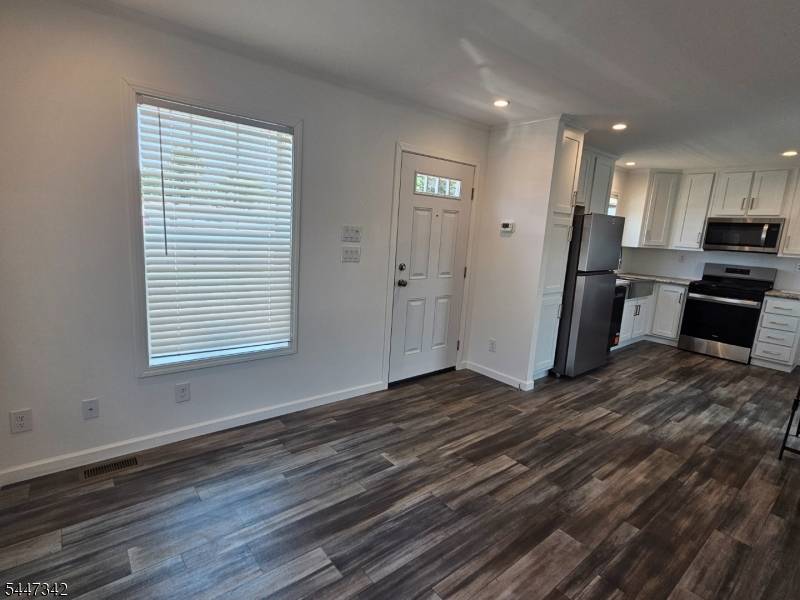 428 Kenbury Rd, Branchburg Twp., NJ 08876