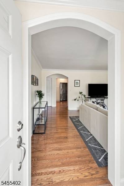 17 Ralph Pl, Morristown Town, NJ 07960