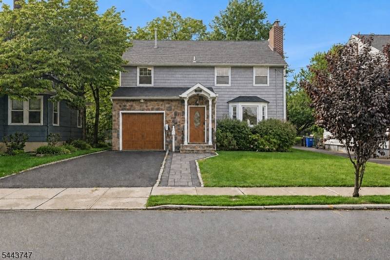 81 Hudson Ave, Maplewood Twp., NJ 07040
