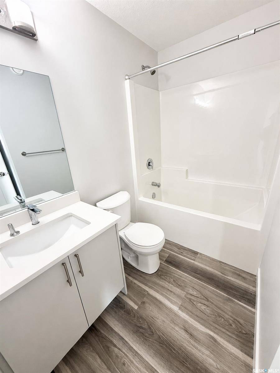 2982 Green Brook ROAD, Regina, SK S4V 3Z6