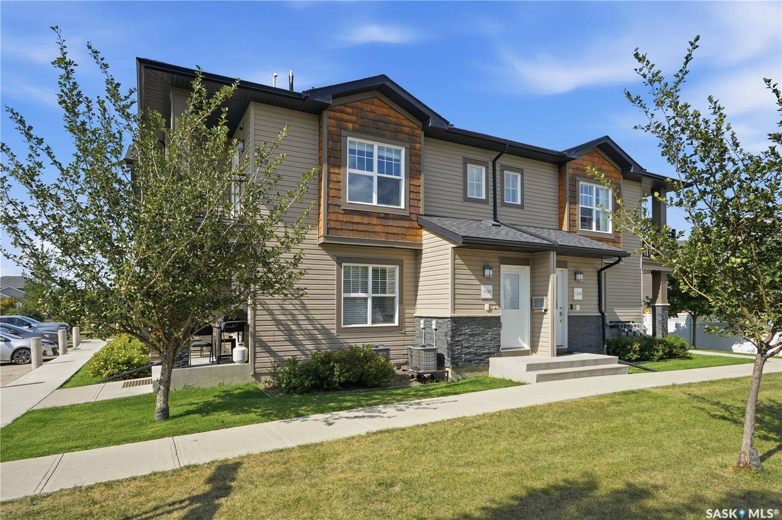 2315 McClocklin ROAD #106, Saskatoon, SK S7R 0K8