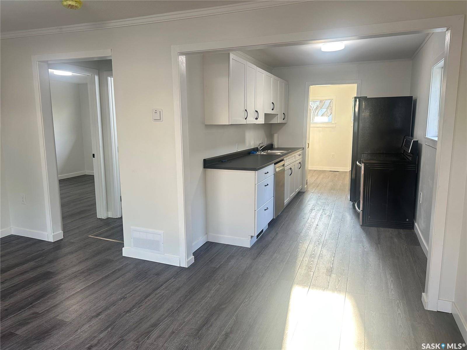 1841 YORK STREET, Regina, SK S4T 4R3