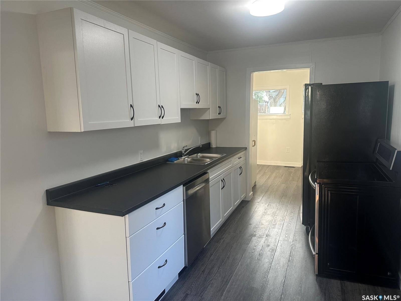 1841 YORK STREET, Regina, SK S4T 4R3