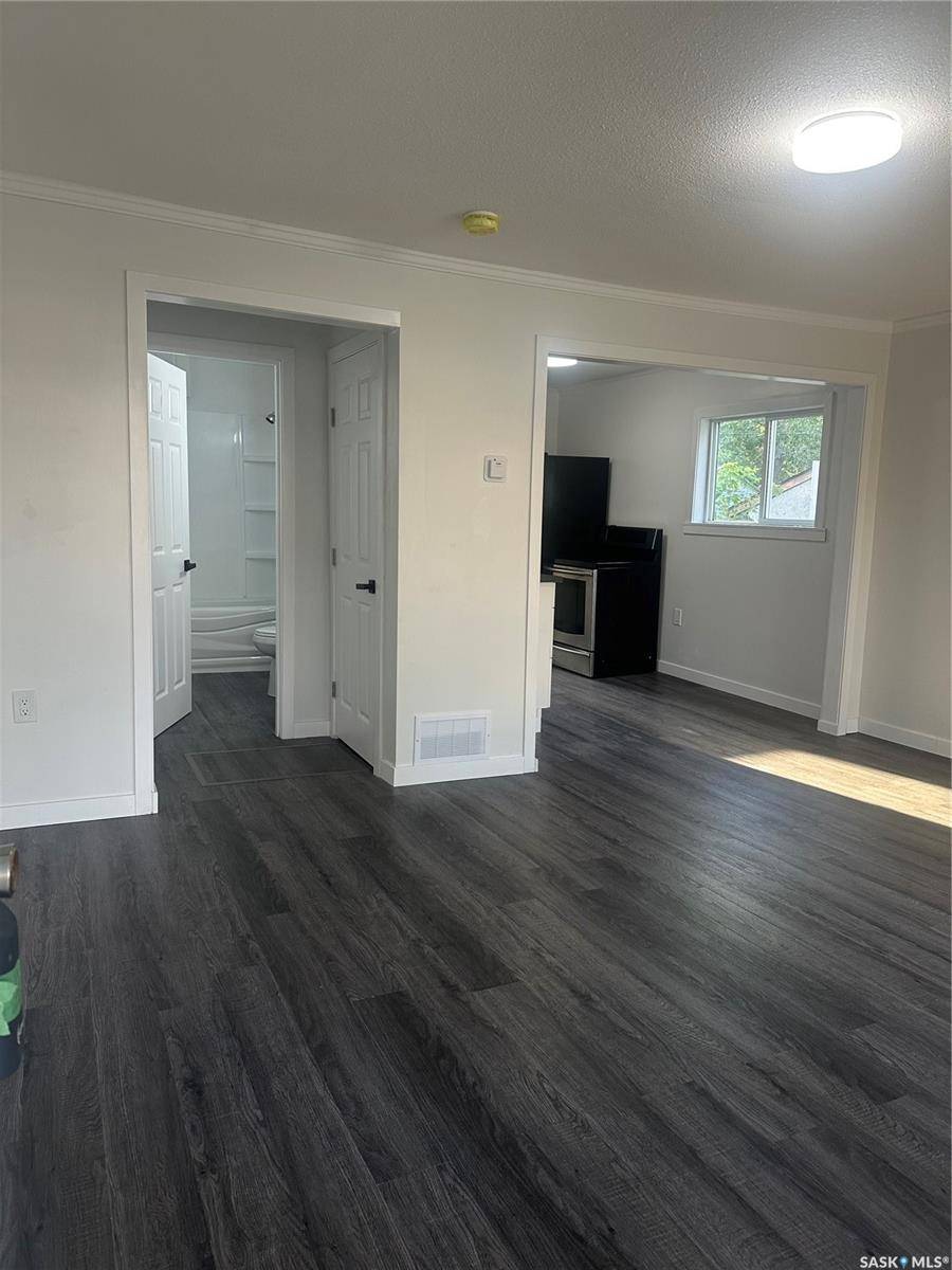 1841 YORK STREET, Regina, SK S4T 4R3
