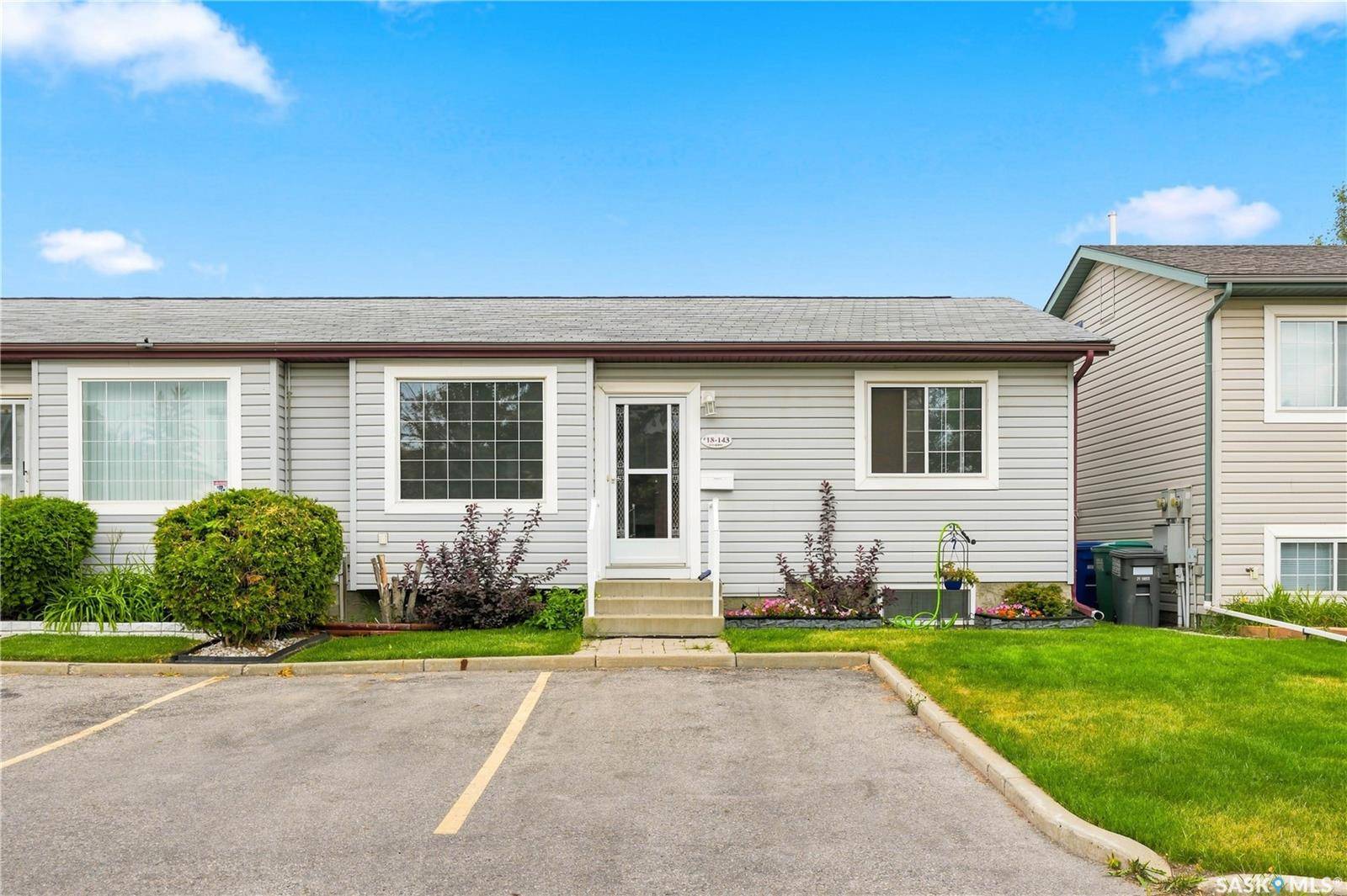 143 Gropper CRESCENT #18, Saskatoon, SK S7M 5W2