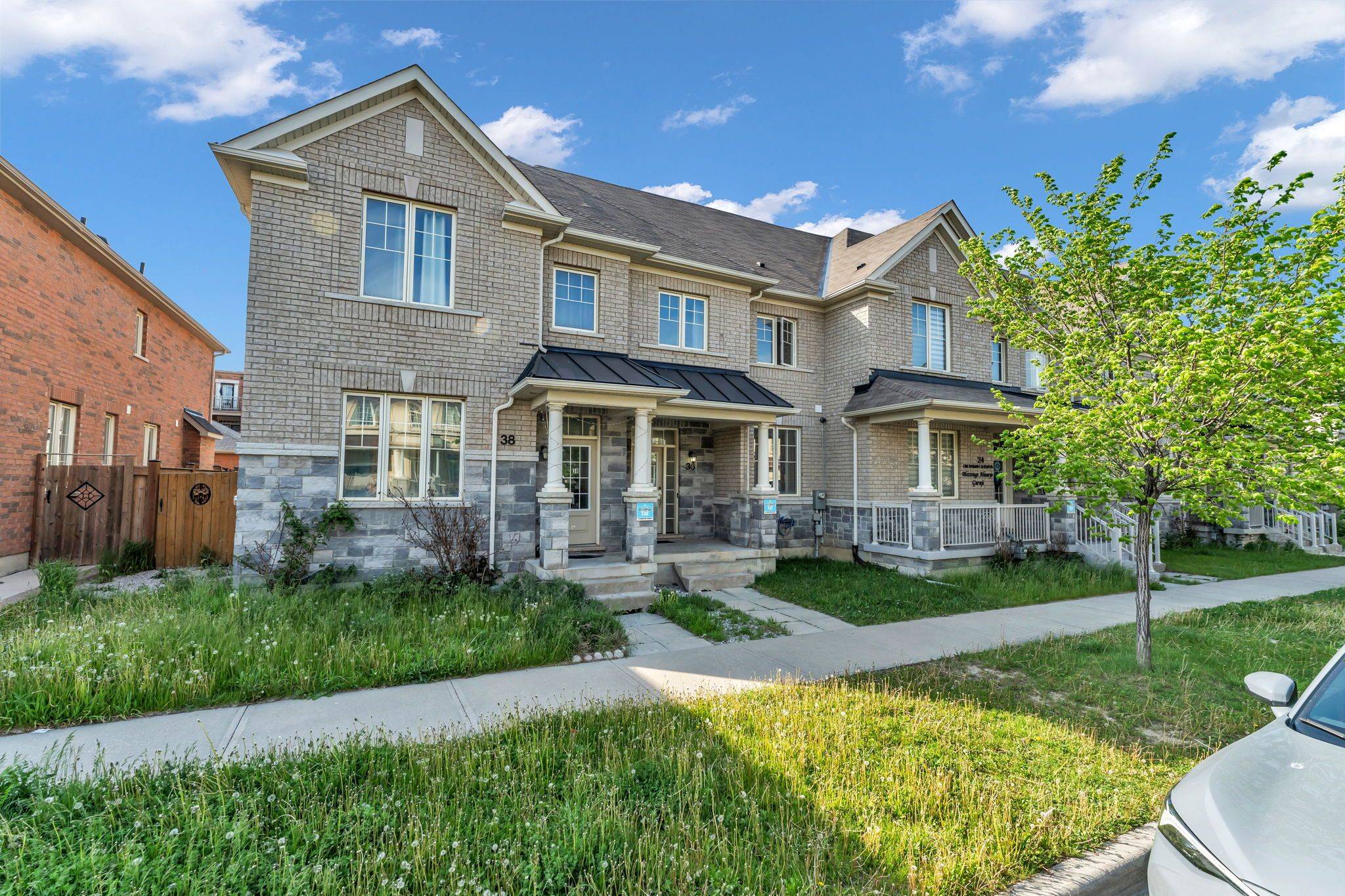 36 Ledger Point CRES, Brampton, ON L6R 3W3