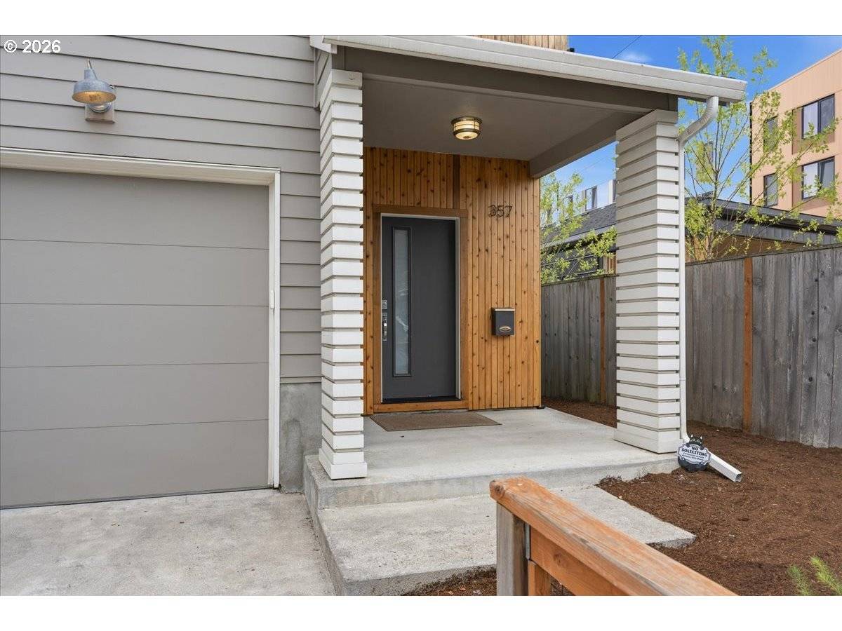 357 NE 75TH AVE, Portland, OR 97213