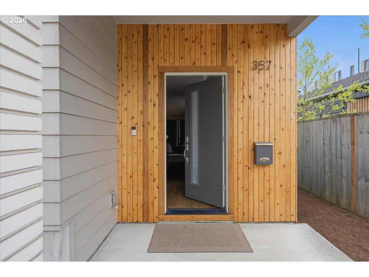 357 NE 75TH AVE, Portland, OR 97213