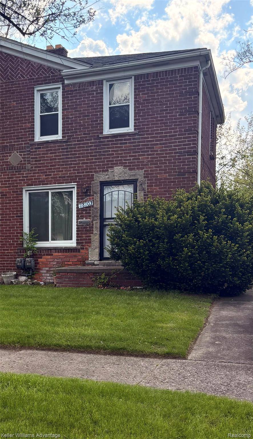 18103 W Schaefer HWY, Detroit, MI 48235