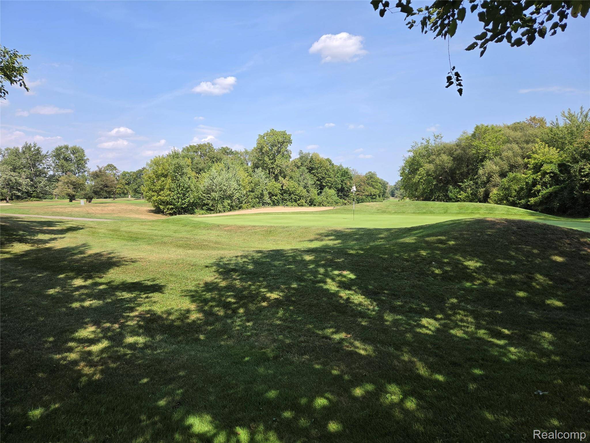 7426 N Charlesworth ST, Dearborn Heights, MI 48127