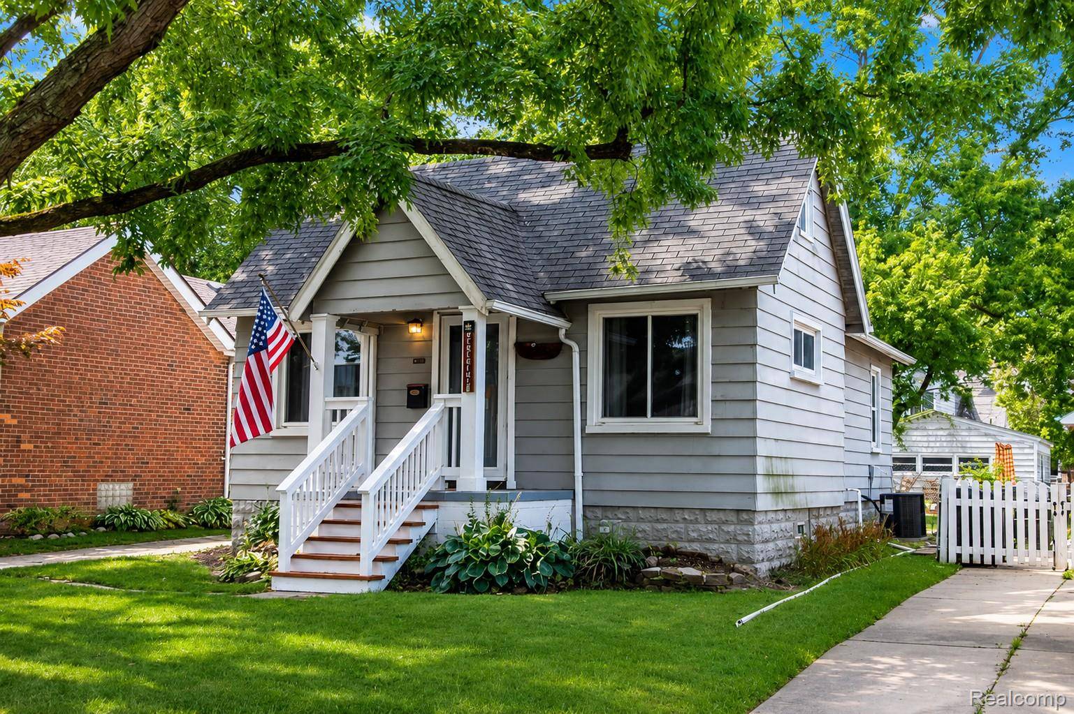 3309 Cummings AVE, Berkley, MI 48072