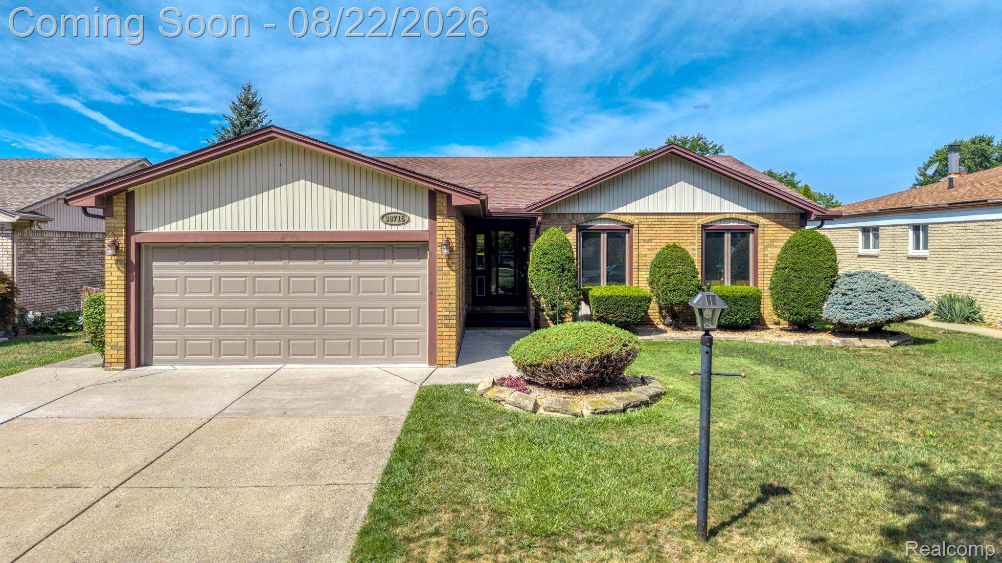 38715 Mount Kisco DR, Sterling Heights, MI 48310
