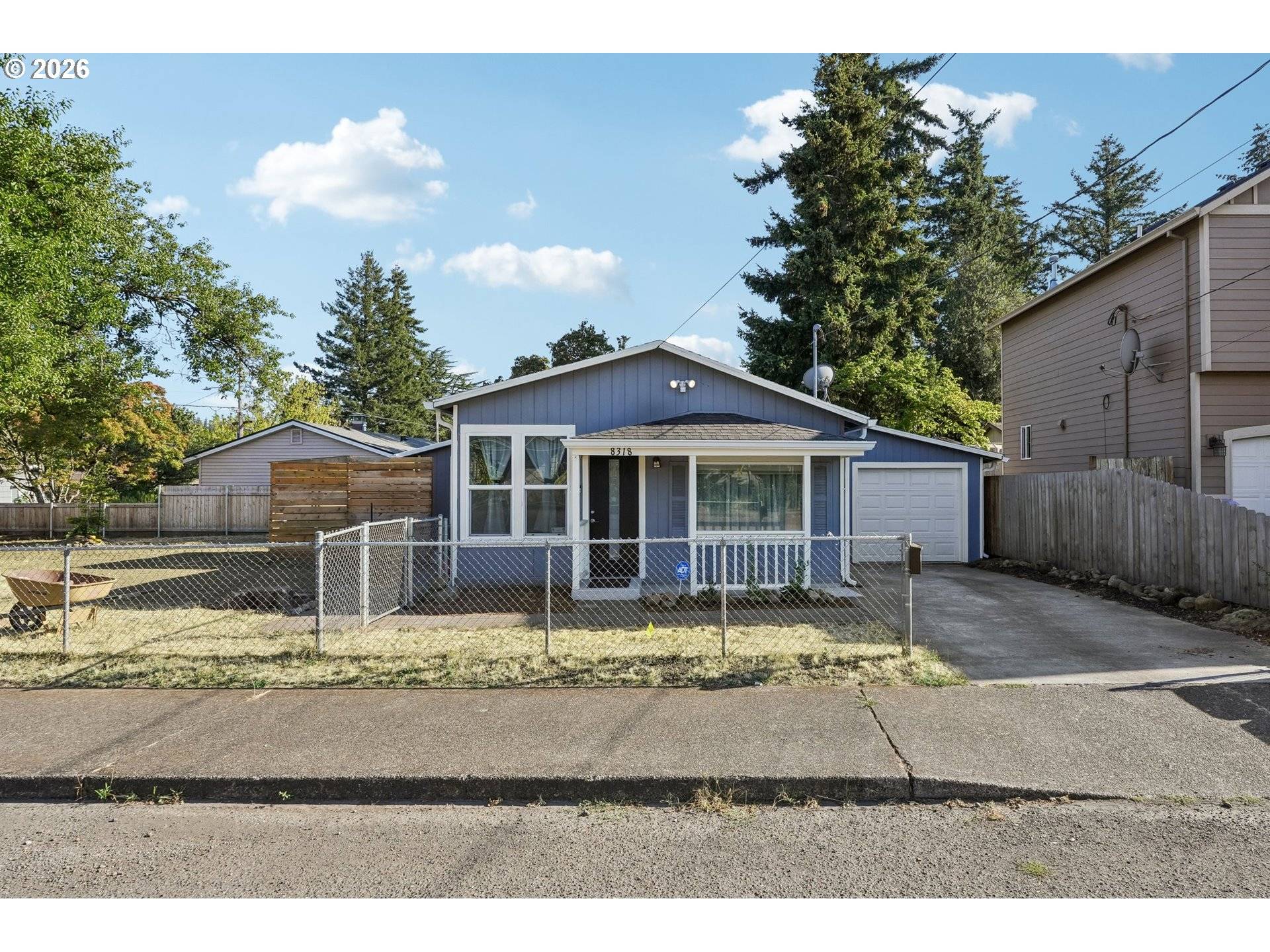 8318 SE KNAPP ST, Portland, OR 97266