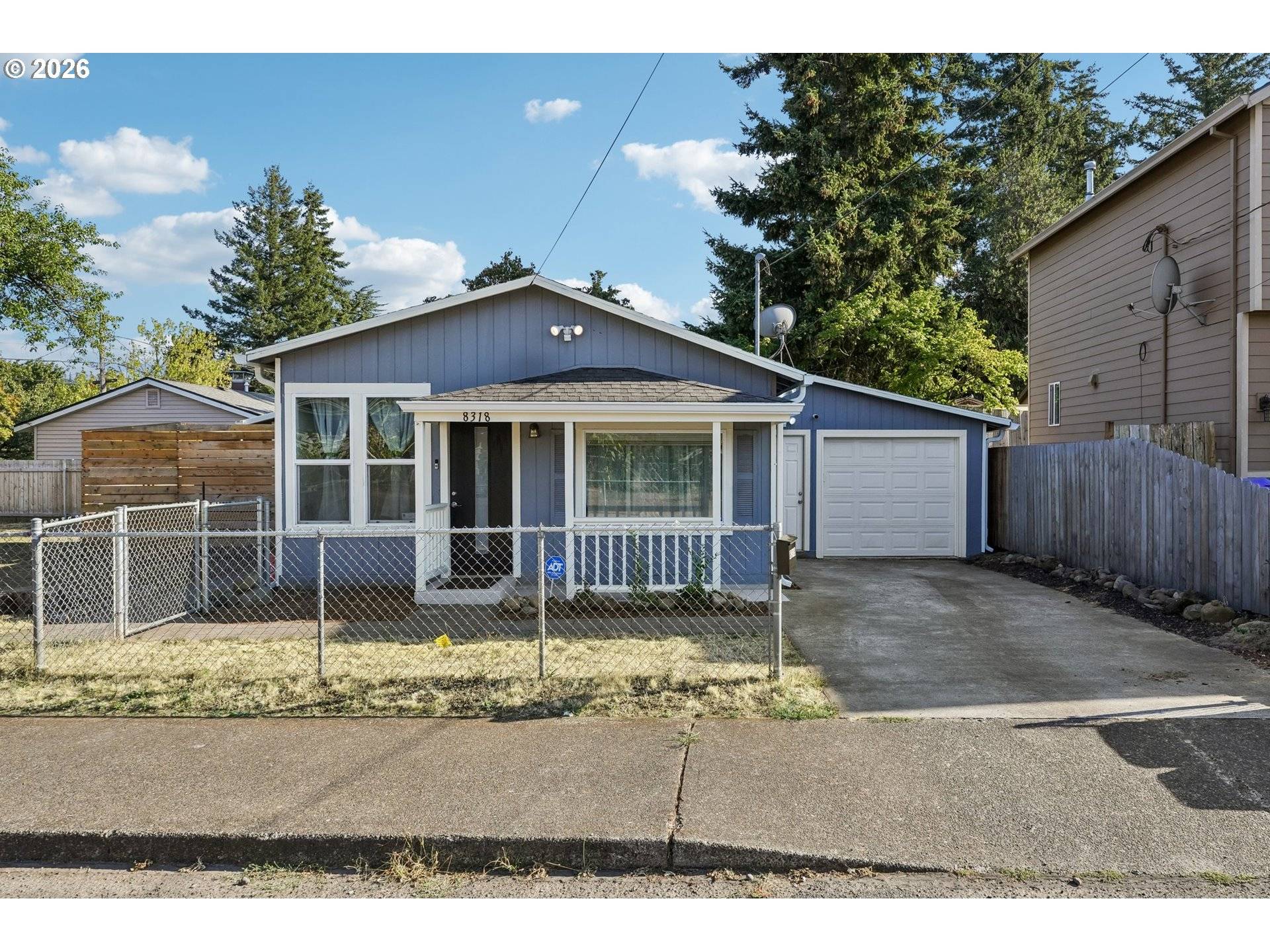 8318 SE KNAPP ST, Portland, OR 97266