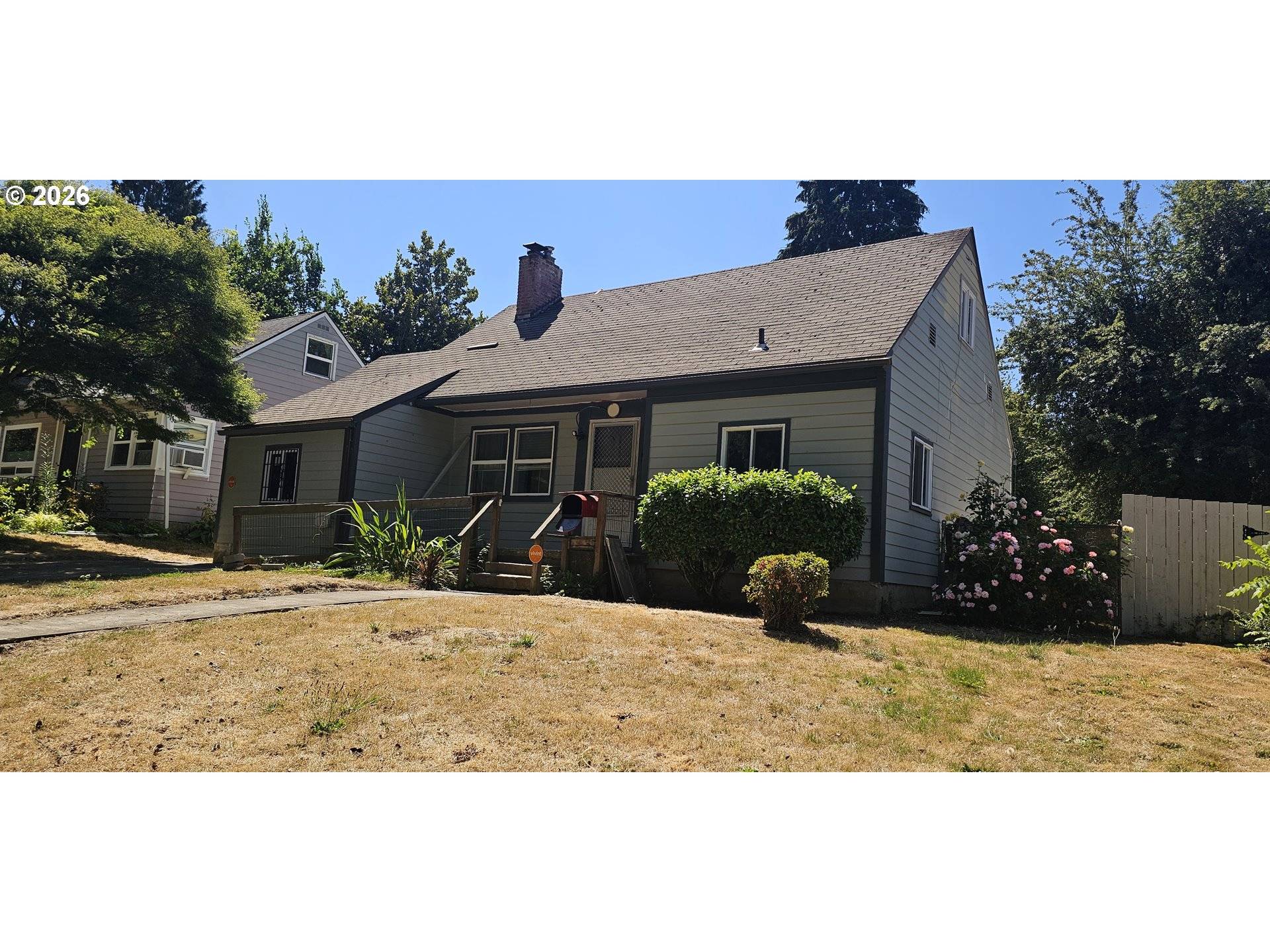 10238 N JAMES ST, Portland, OR 97203