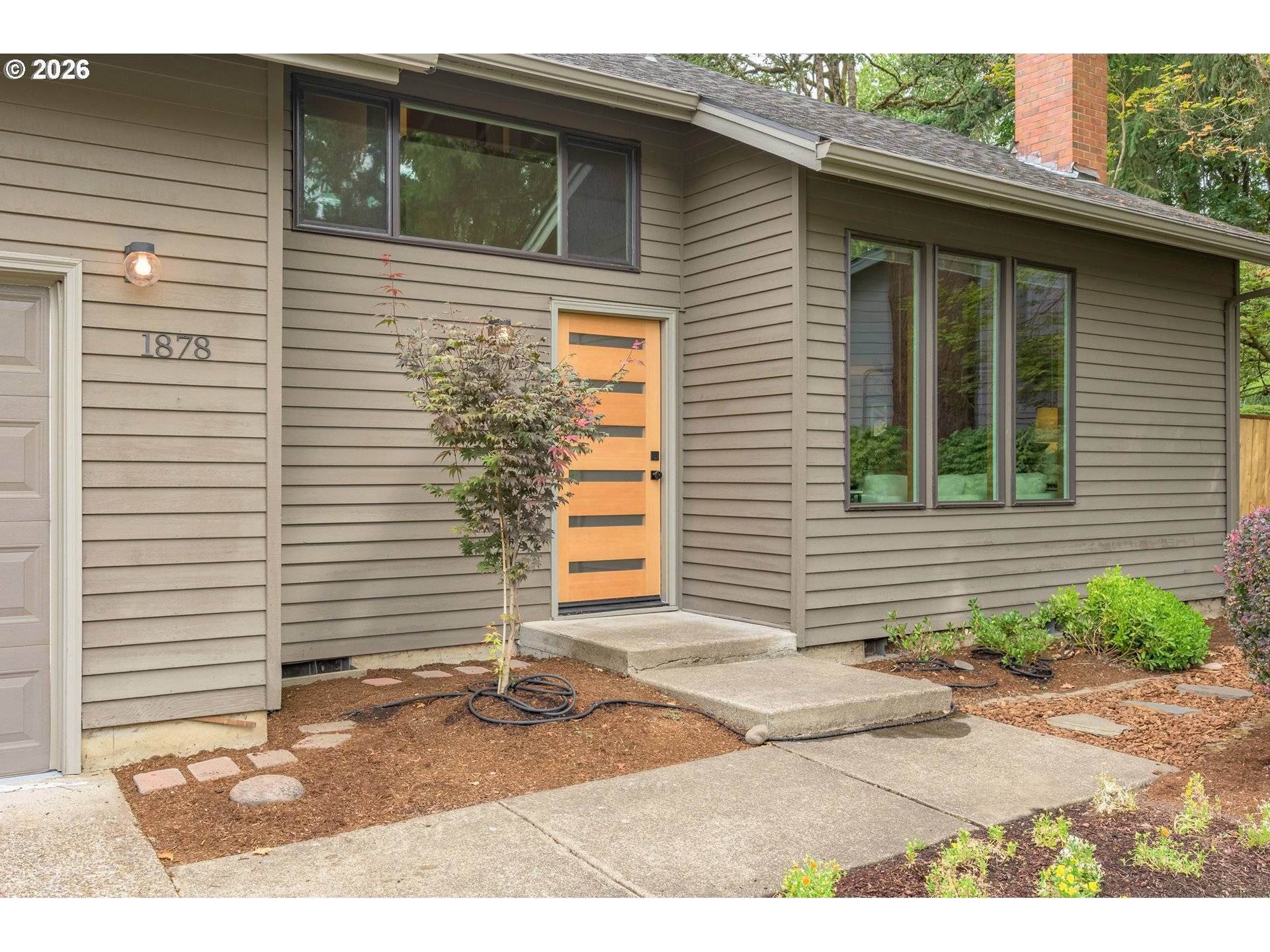 1878 RUSSET DR, Eugene, OR 97401